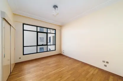 شقة - 3 غرف نوم - 3 حمامات للايجار في المطينة - ديرة - دبي