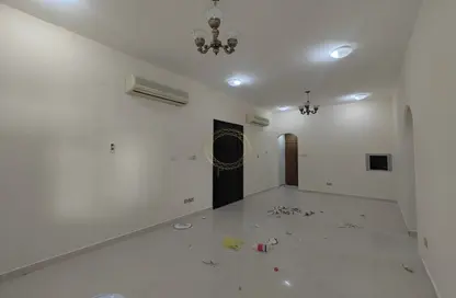 Apartment - 3 Bedrooms - 3 Bathrooms for rent in Al Ghail - Al Mutarad - Al Ain
