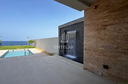 Villa - 5 Bedrooms - 6 Bathrooms for sale in Ocean Living - Sharm - Fujairah