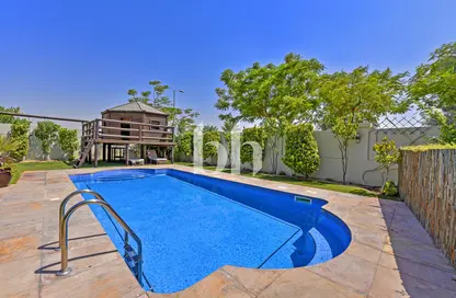 فيلا - 4 غرف نوم - 5 حمامات للايجار في التراث - جميرا بارك - دبي