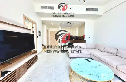 Apartment - 3 Bedrooms - 3 Bathrooms for rent in Binghatti Avenue - Al Jaddaf - Dubai