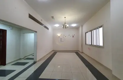 شقة - 3 غرف نوم - 4 حمامات للايجار في الرويكة - المويجي - العين