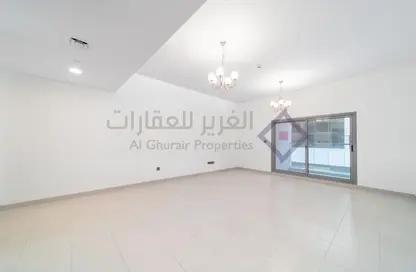 شقة - 3 غرف نوم - 3 حمامات للايجار في المرقبات - ديرة - دبي