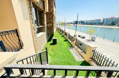 Villa - 4 Bedrooms - 5 Bathrooms for rent in Luluat Al Raha - Al Raha Beach - Abu Dhabi