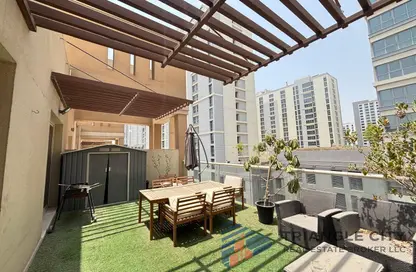 شقة - غرفة نوم - 2 حمامات للبيع في روكسانا ريزيدنس ب - روكسانا ريزيدنس - قرية الجميرا سركل - دبي