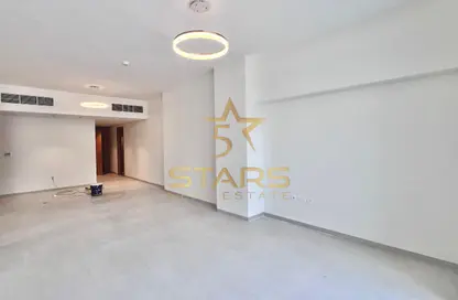 شقة - 3 غرف نوم - 4 حمامات للايجار في اوك هاوس أرجان - ارجان - دبي