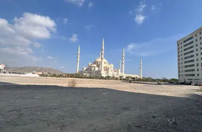 Apartment - 2 Bedrooms - 2 Bathrooms for rent in Fujairah Beach - Downtown Fujairah - Fujairah