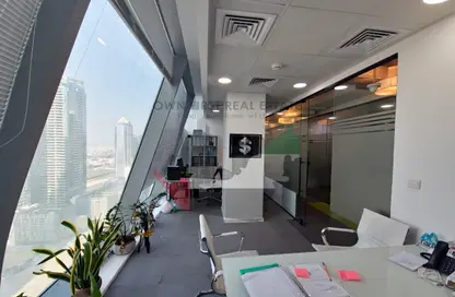 Business Centre - Studio - 4 Bathrooms for rent in Iris Bay - Business Bay - Dubai