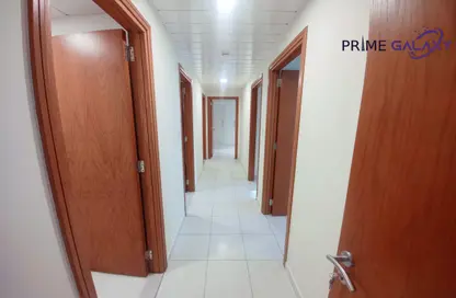 Apartment - 2 Bedrooms - 2 Bathrooms for rent in 21st Century Tower - Sheikh Zayed Road - Dubai