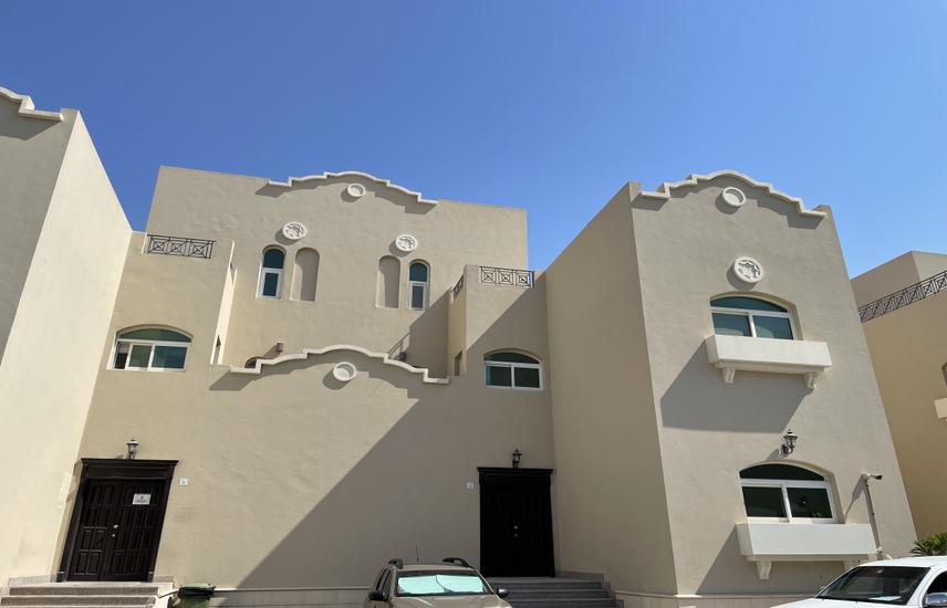 Compound for Rent in Khalifa City A Villas 7 Bedroom Company staff