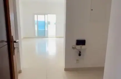 شقة - 2 غرف نوم - 2 حمامات للبيع في المجاز 3 - المجاز - الشارقة