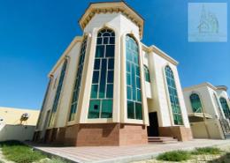 Outdoor Building image for: Villa - 4 bedrooms - 6 bathrooms for rent in Muwafja - Wasit - Sharjah, Image 1