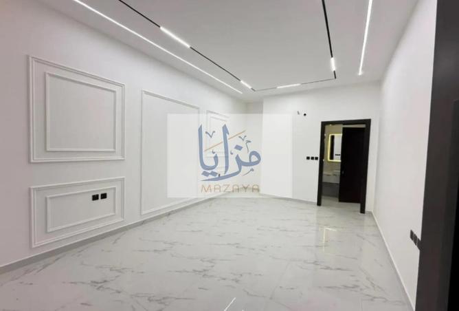 15877601 - Property Image 2