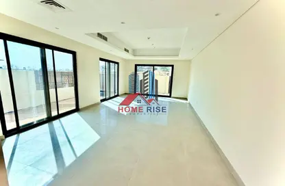 Townhouse - 3 Bedrooms - 5 Bathrooms for rent in Sharjah Sustainable City - Sharjah