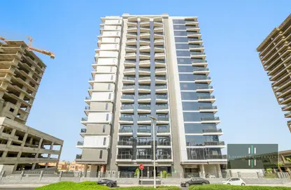 Apartment - 1 Bedroom - 2 Bathrooms for rent in V2 - Dubai Sports City - Dubai