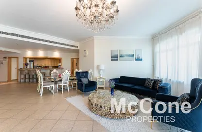 Apartment - 3 Bedrooms - 4 Bathrooms for sale in Al Basri - Shoreline Apartments - Palm Jumeirah - Dubai