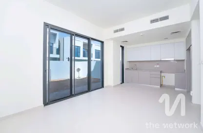 Villa - 3 Bedrooms - 4 Bathrooms for rent in Greenviews 2 - EMAAR South - Dubai South (Dubai World Central) - Dubai