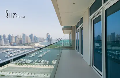 Apartment - 4 Bedrooms - 4 Bathrooms for sale in Sunrise Bay - EMAAR Beachfront - Dubai Harbour - Dubai