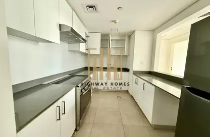 Apartment - 2 Bedrooms - 3 Bathrooms for rent in Rehan Apartments - Aljada - Sharjah