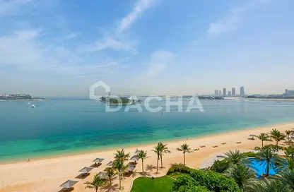 Apartment - 2 Bedrooms - 4 Bathrooms for sale in Jash Falqa - Shoreline Apartments - Palm Jumeirah - Dubai