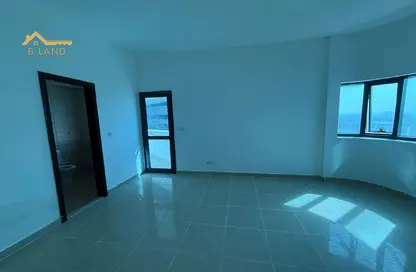 Apartment - 3 Bedrooms - 4 Bathrooms for rent in New Al Taawun Road - Al Taawun - Sharjah