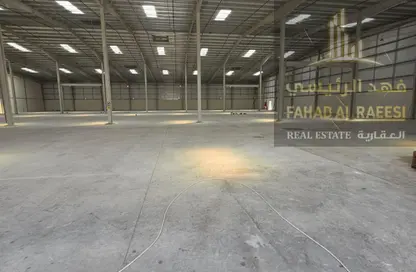 مستودع - استوديو - 1 حمام للايجار في أم الثعوب - أم القيوين