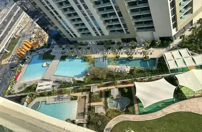 صورة لـ حوض سباحة شقة - 2 غرف نوم - 2 حمامات للايجار في آيكون سيتي  تاور سي - آيكن سيتي - الخليج التجاري - دبي ، صورة رقم 1
