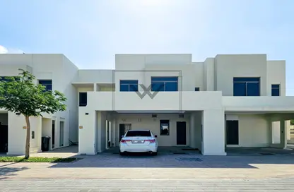 Outdoor Building image for: Townhouse - 3 Bedrooms - 4 Bathrooms for rent in Noor Townhouses - Town Square - Dubai, Image 1