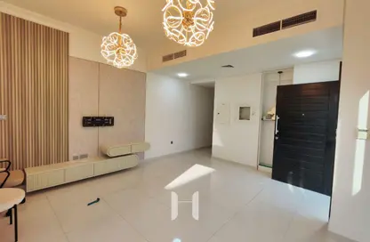 Townhouse - 3 Bedrooms - 5 Bathrooms for rent in Juniper - Damac Hills 2 - Dubai