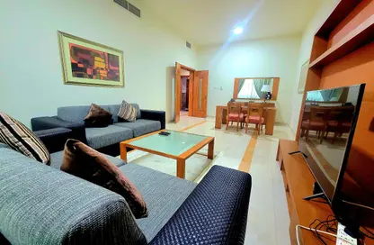 Apartment - 2 Bedrooms - 2 Bathrooms for rent in Al Falah Street - City Downtown - Abu Dhabi