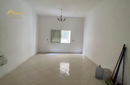 Apartment - 1 Bedroom - 2 Bathrooms for rent in New Al Taawun Road - Al Taawun - Sharjah
