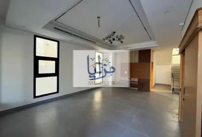 15736804 - صورة العقار 3