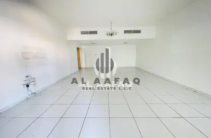 شقة - 3 غرف نوم - 3 حمامات للايجار في المجاز 1 - المجاز - الشارقة