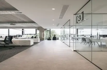 مكتب - استوديو - 1 حمام للايجار في عود ميثاء - بر دبي - دبي