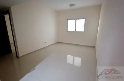 شقة - غرفة نوم - 1 حمام للايجار في تايجر اليرموك - النهدة - الشارقة