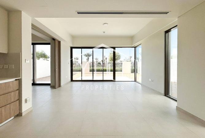 16050800 - Property Image 2