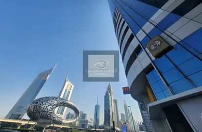 شقة - غرفة نوم - 2 حمامات للايجار في بلو تاور - شارع الشيخ زايد - دبي