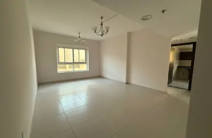 Apartment - 1 Bedroom - 2 Bathrooms for rent in Al Mahatta Building - Al Mahatta - Al Qasimia - Sharjah