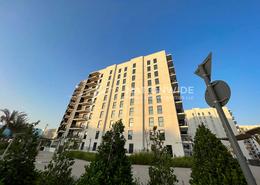 Outdoor Building image for: Apartment - 1 bedroom - 1 bathroom for sale in Waters Edge - Yas Island - Abu Dhabi, Image 1