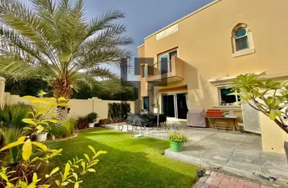 فيلا - 4 غرف نوم - 5 حمامات للايجار في قرية فورتونا - قمم النصر - مدينة دبي الرياضية - دبي