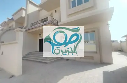 Villa - 5 Bedrooms - 5 Bathrooms for rent in Khalifa City - Abu Dhabi