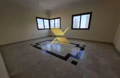 Apartment - 3 Bedrooms - 4 Bathrooms for rent in Airport Road - Abu Dhabi