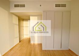 Apartment - 2 bedrooms - 3 bathrooms for rent in Muwaileh 3 Building - Muwaileh - Sharjah