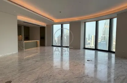 Apartment - 4 Bedrooms - 5 Bathrooms for rent in IL Primo - Opera District - Downtown Dubai - Dubai