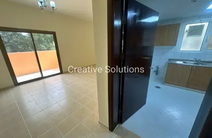 Apartment - 1 Bedroom - 1 Bathroom for rent in The Gardens Buildings - The Gardens - Dubai