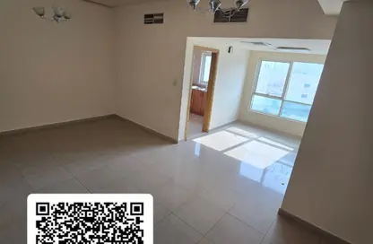 شقة - 2 غرف نوم - 2 حمامات للايجار في شارع عمار بن ياسر - القاسمية - الشارقة