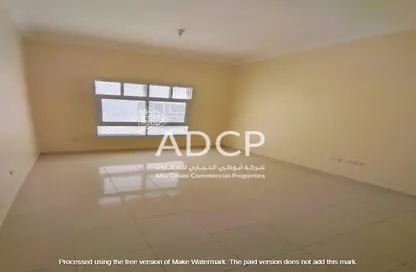 شقة - 2 غرف نوم - 2 حمامات للايجار في بيدا بن عمار - اشارج - العين