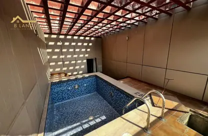 Penthouse - 4 Bedrooms - 6 Bathrooms for rent in Al Khan Corniche - Al Khan - Sharjah