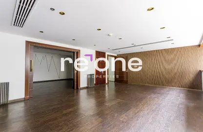 Office Space - Studio - 1 Bathroom for rent in Fairmont Hotel - Sheikh Zayed Road - Dubai
