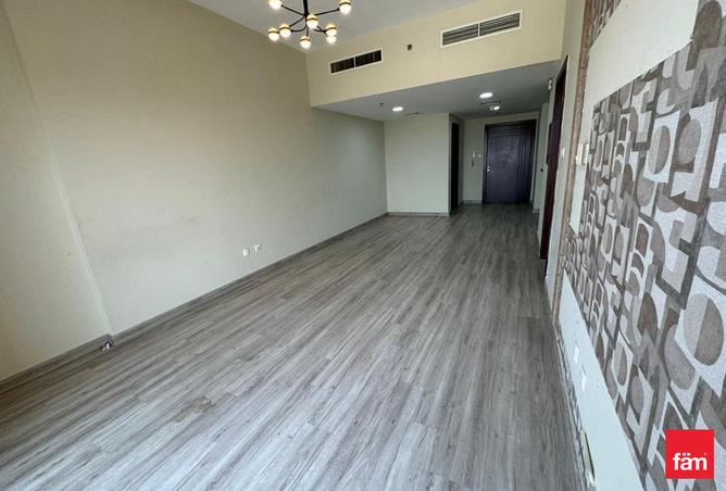 15200242 - Property Image 2